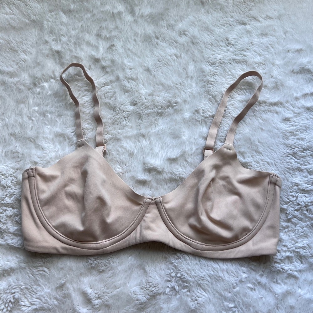 Skims Fits Everybody Underwire Bra 34C Clay Nude Tan Adjustable Straps RN158973 - Picture 3 of 10
